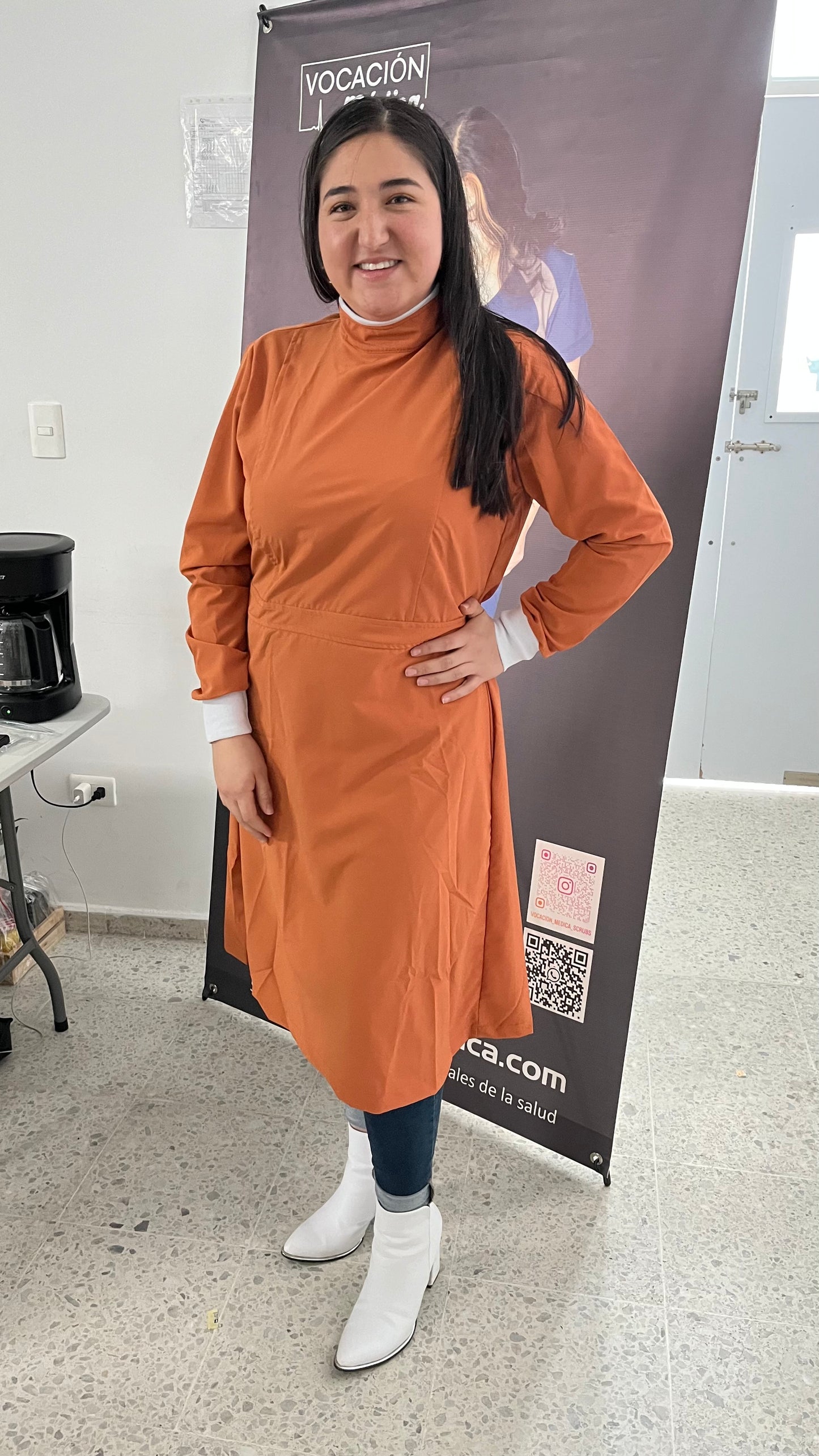 PRO & FUN PRO Gowns